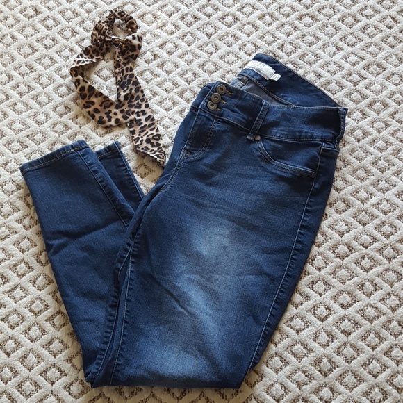 torrid Denim - Torrid denim jegging, 16 r, ankle length torrid Denim - Torrid denim jegging, 16 r, ankle length